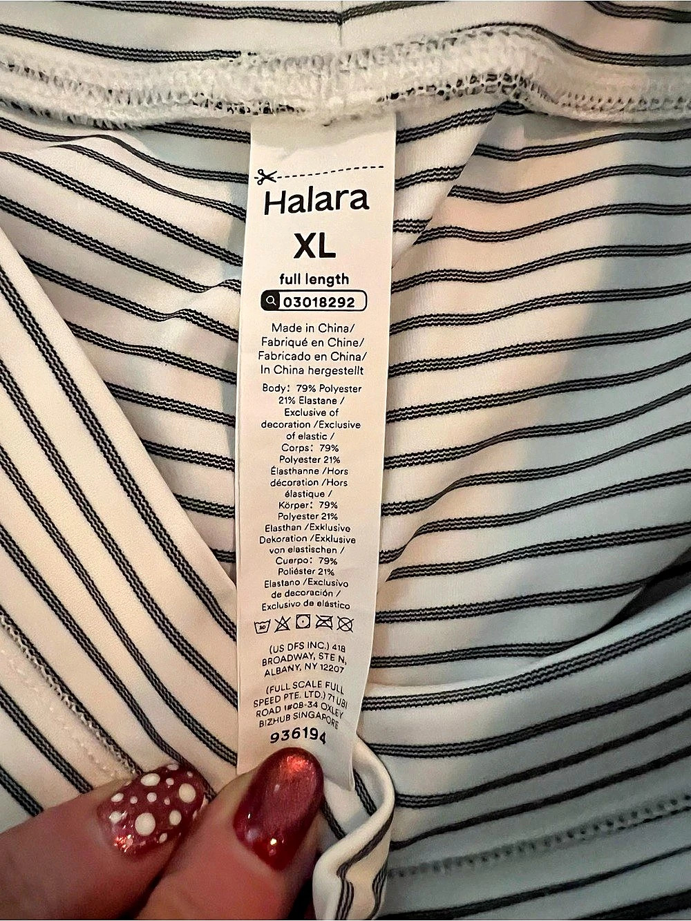 Halara Striped Leggings in White & Black Size XL - Picture 5 of 5